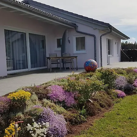 בית נופש Mit Lichtem 85m² Herrischried